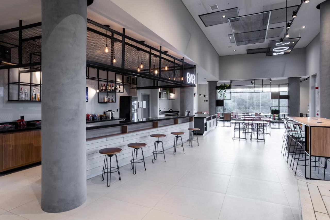 Ibis Hotel 3*
