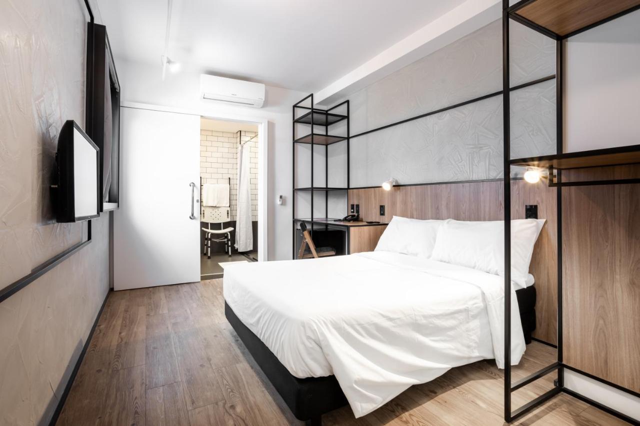 Ibis Hotel