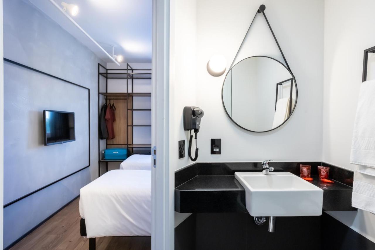 Ibis Hotel