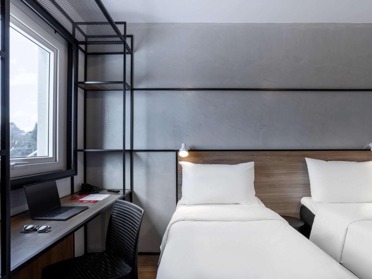 Ibis Hotel