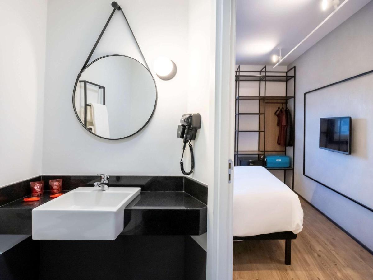 Ibis Hotel 3*